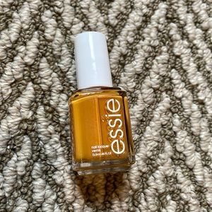 Essie “buzz-worthy bash”